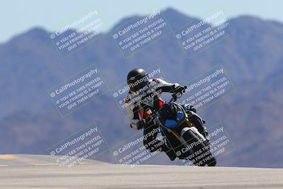 media/Mar-24-2025-Moto Forza (Mon) [[57ce5c5cff]]/3-Beginner Group/Session 4 (Turn 9)/